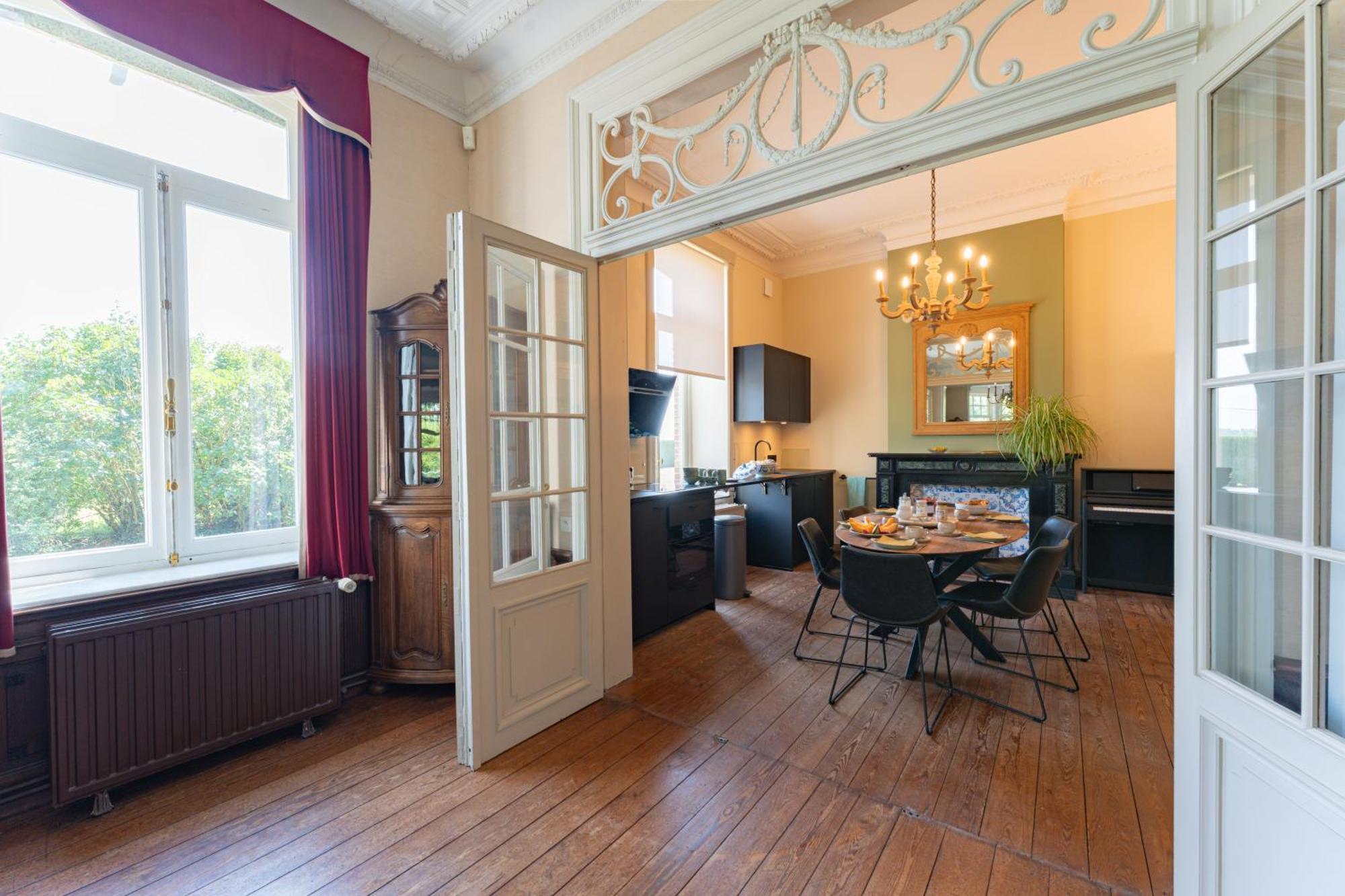 Manoir Du Moulin Hotel Berloz ภายนอก รูปภาพ
